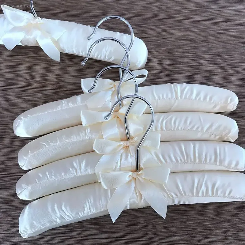 Babykleding Kleurrijke Kleding - Baby Clothing Hanging Rack recensie en prijs